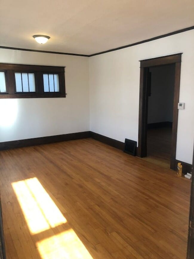 Photo - 311 N Dewey St