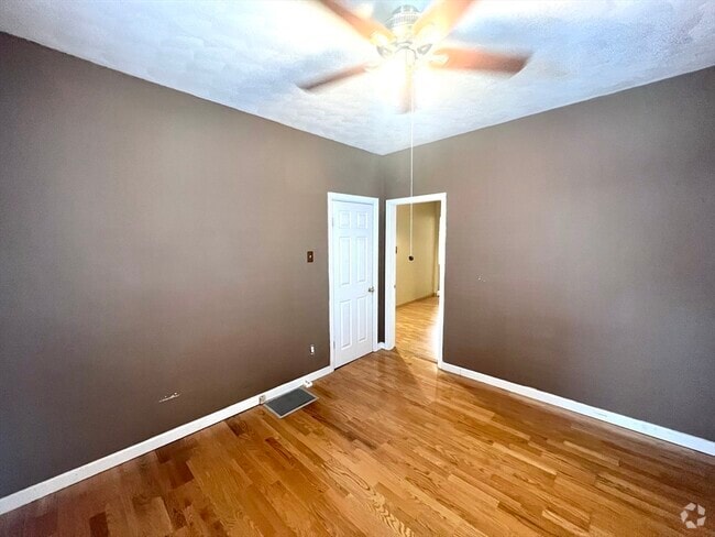 Building Photo - 89 Partridge Ave Unit 2 Rental