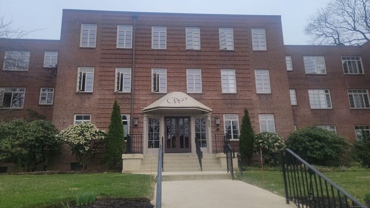 Photo - 869 Farmington Avenue, APT 102