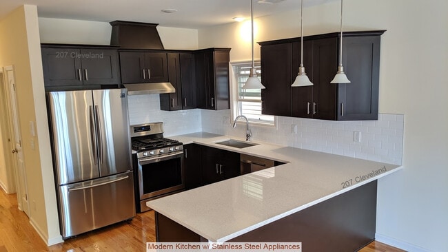 Cocina abierta - 207 Cleveland Ave Unidad #1