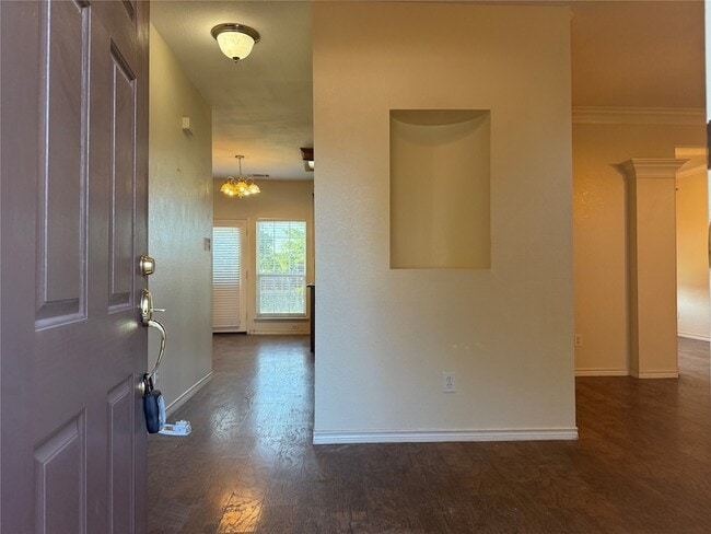 Photo - 1438 Kingsley Dr