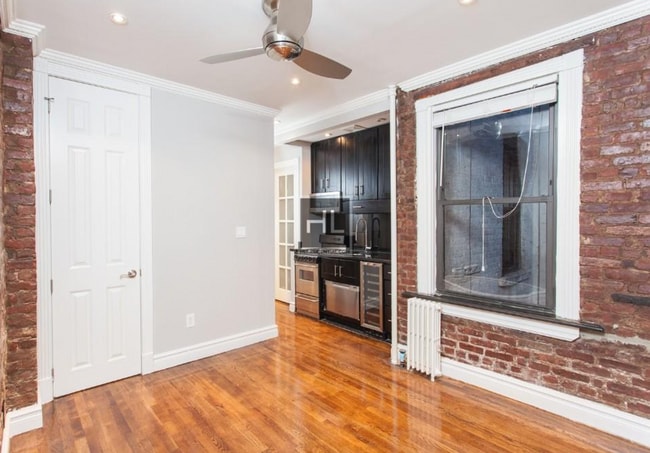 SPACIOUS East 13th Street 2 Bedroom - SPACIOUS East 13th Street 2 Bedroom Apartment Unit 3C