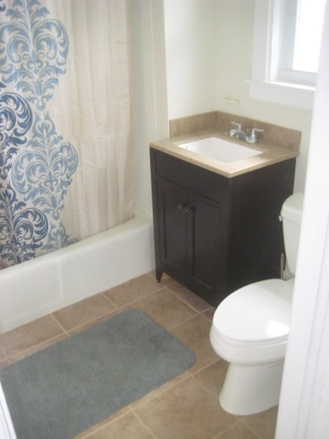 Photo - 107 E Pleasant St