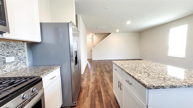 Photo - 23839 Wimble Dr