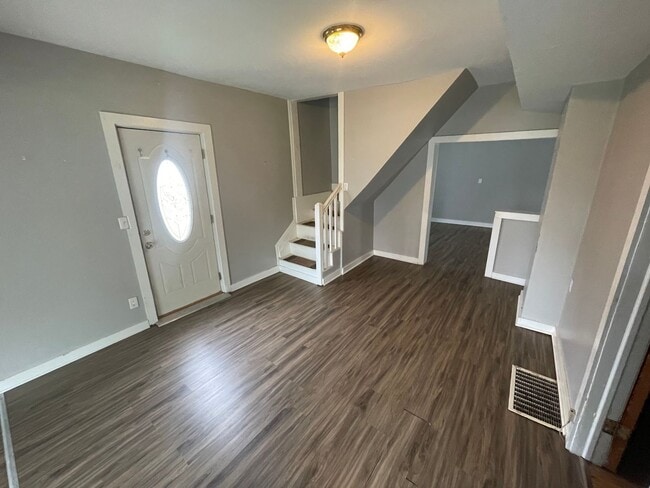 Photo - Single Family home in Camden, Indiana