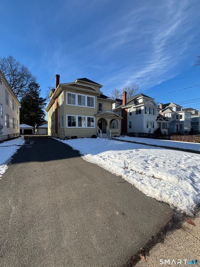 Photo - 9 Bretton Rd Unit 2