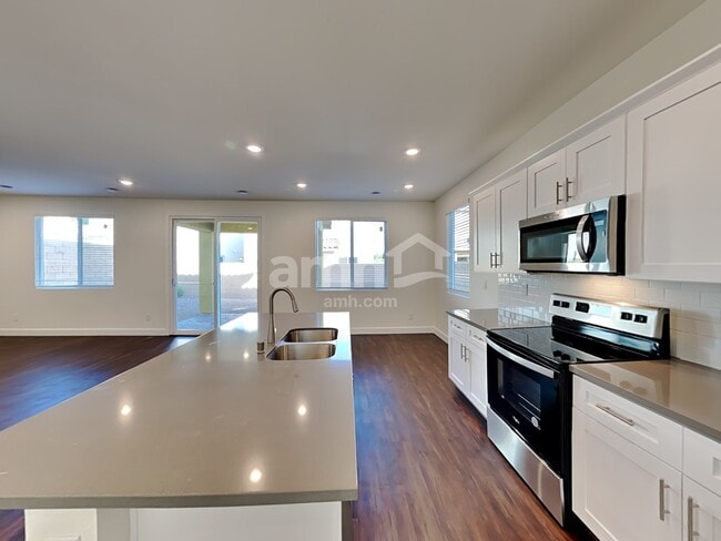 Photo - 8850 Carmine Cob Ave