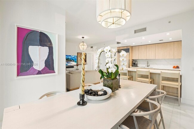 Photo - 6899 Collins Ave Unidad 1810