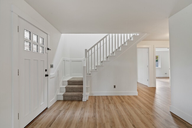 Photo - 1121 SE 111th Ave