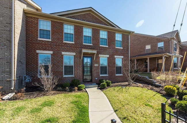 Photo - Beautiful corner-lot townhome in the heart of Beaumont Park