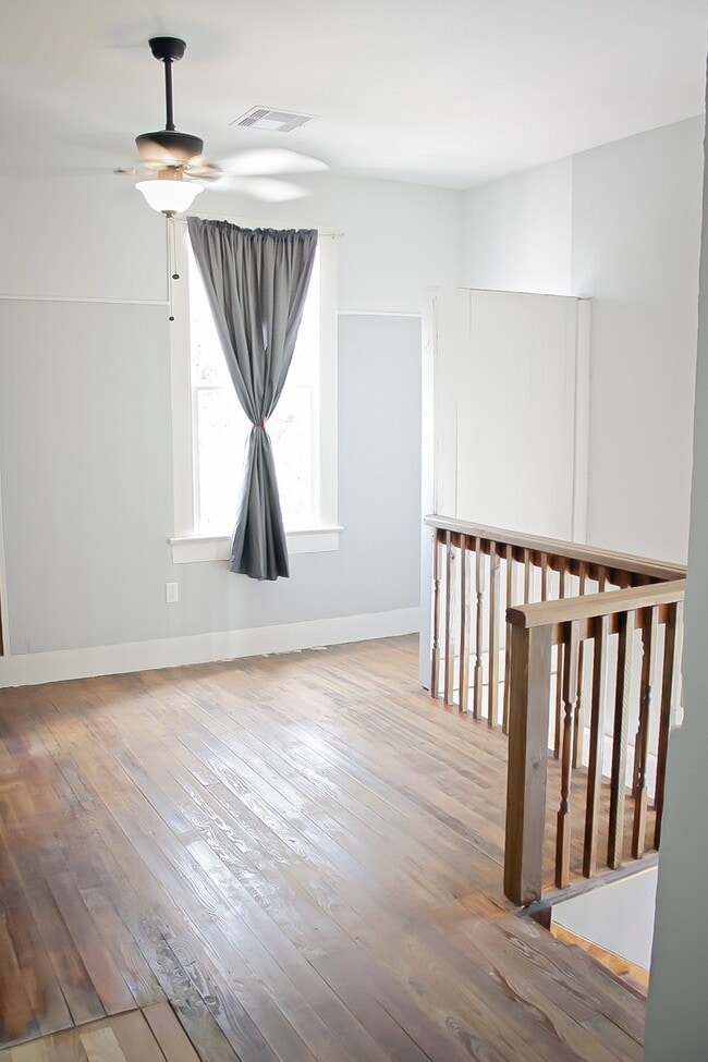 Photo - 2627 Avenue K