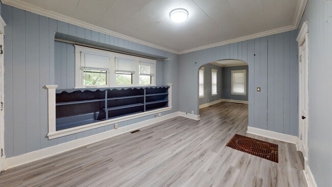 Photo - 244 Elmwood Dr