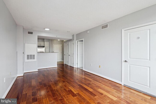 555 Massachusetts Ave NW Unit 1110