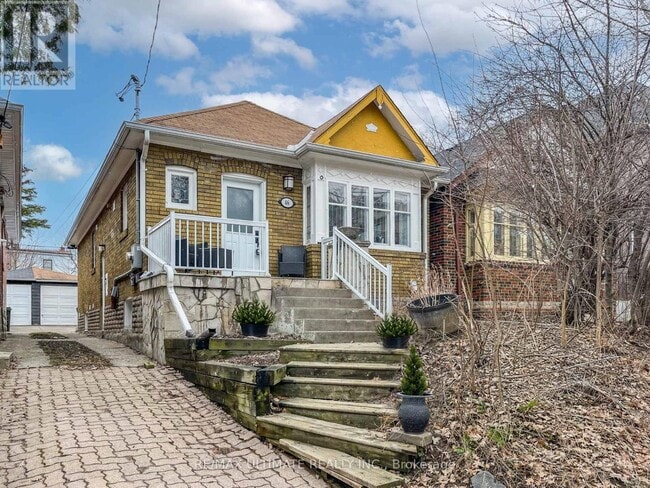 Photo - 46 Lorindale Ave