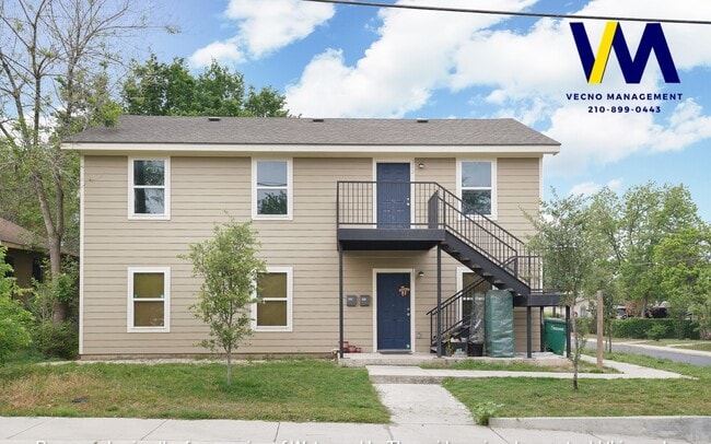 Building Photo - 302 Cooper St