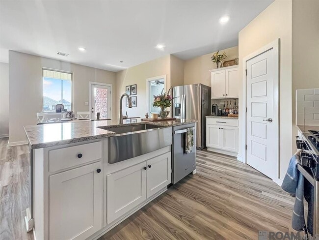 Photo - 12850 Silverbell Ave