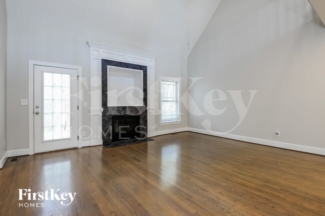 Photo - 7131 Greystone Village Ct