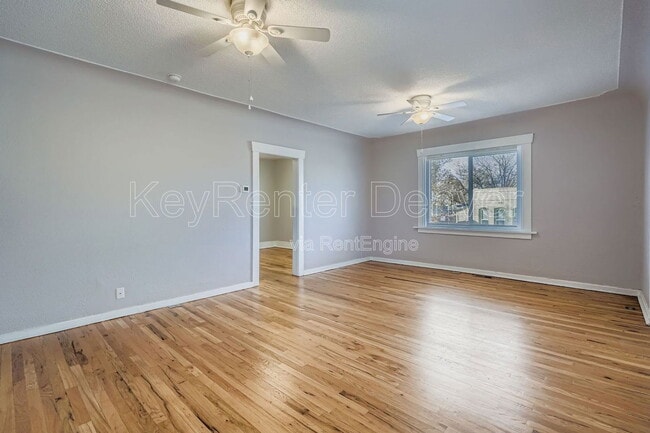 Photo - 4195 Zenobia St