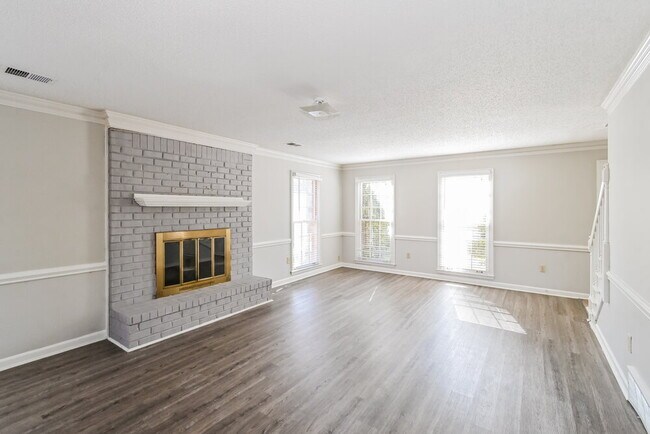 Photo - 7180 Country Oaks Dr