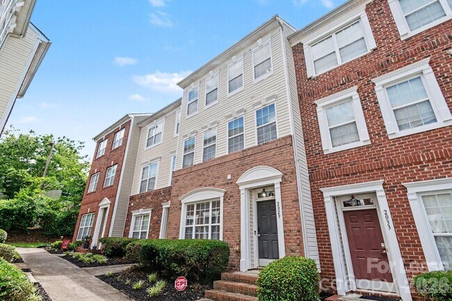 Photo - 2029 Kegsworth Dr