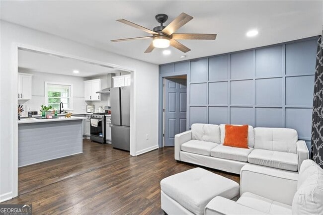 Photo - 1326 Stella Cir SW