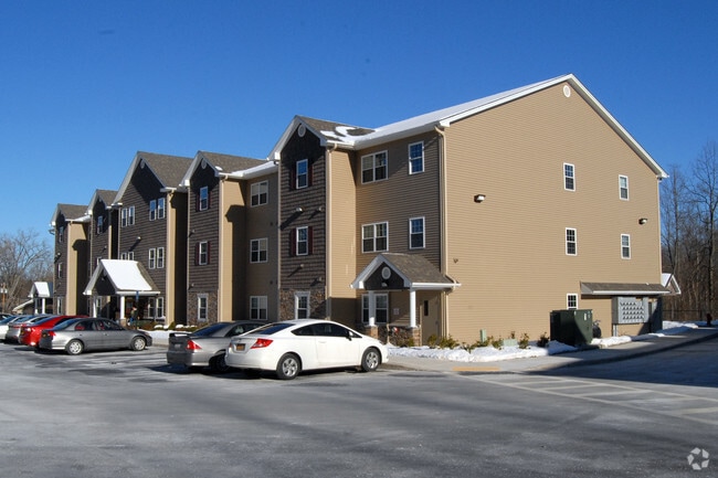 Oakridge Apartments