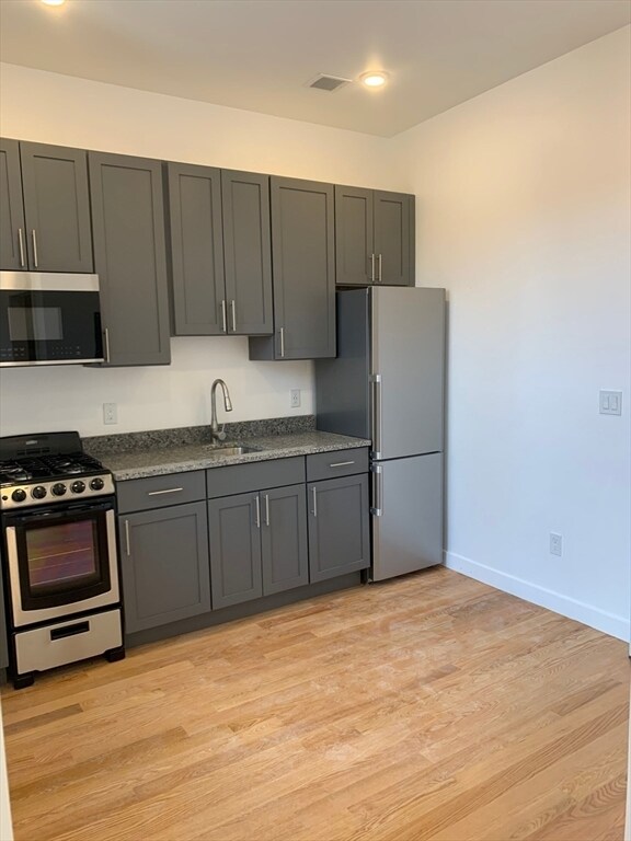 Photo - 64 Market St Unidad 207