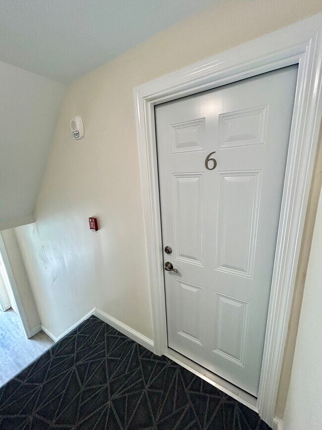 Welcome Home to Hudson Gardens!