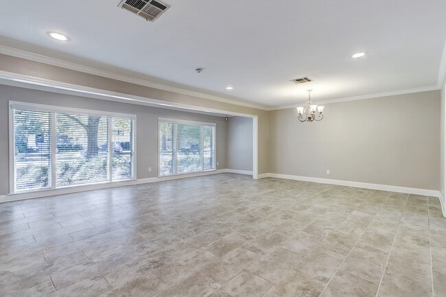 Photo - 4126 Durness Way