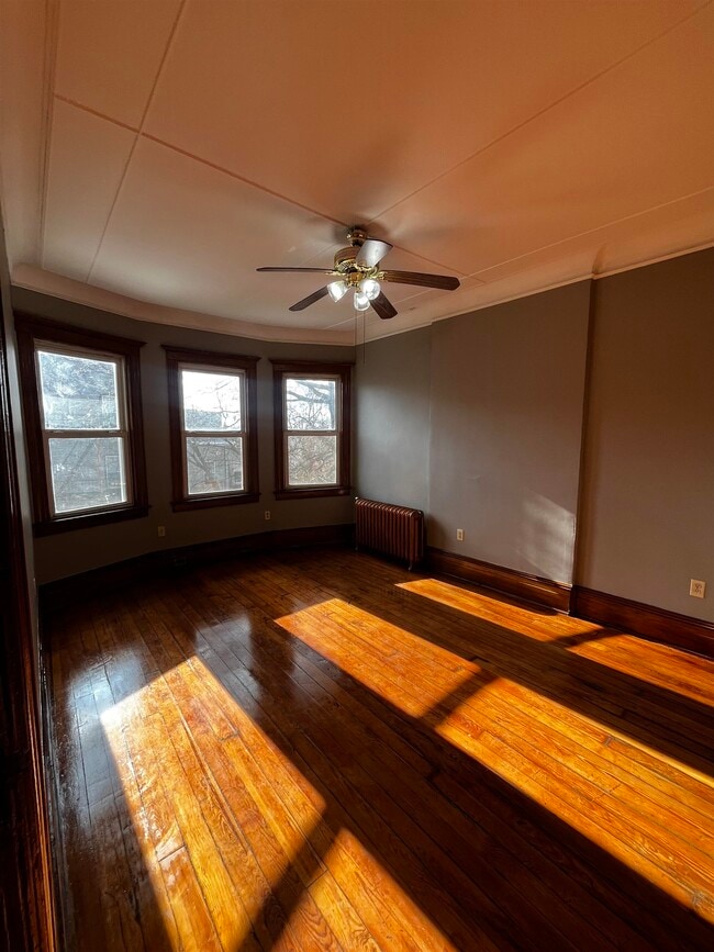 Photo - 135 Sherman Pl