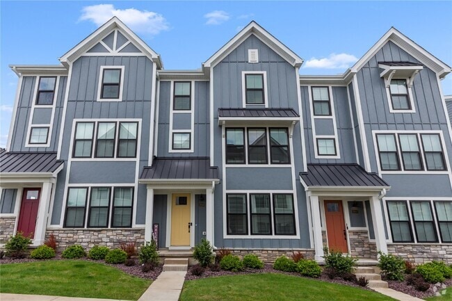 Building Photo - 16505 Honey Locust Dr Rental