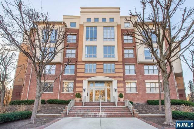 Photo - 26 Ave at Port Imperial Condo Unit 338