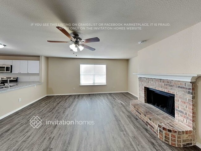 Photo - 5028 Raymond Dr