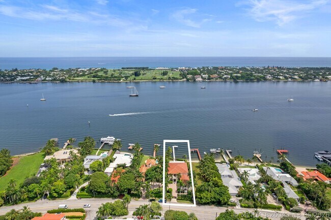 Photo - 3240 N Flagler Dr