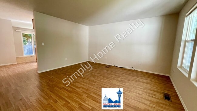Single-Level Charm in Emerald Heights