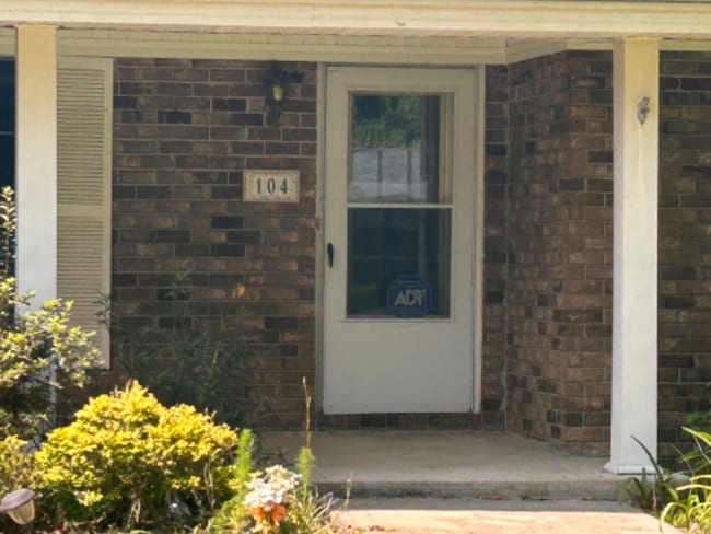 Photo - 104 Brisbon Rd