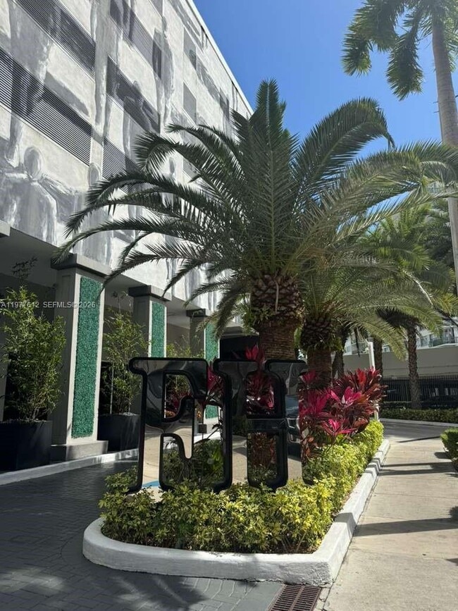 Photo - 185 SE 14th Terrace Unit 812