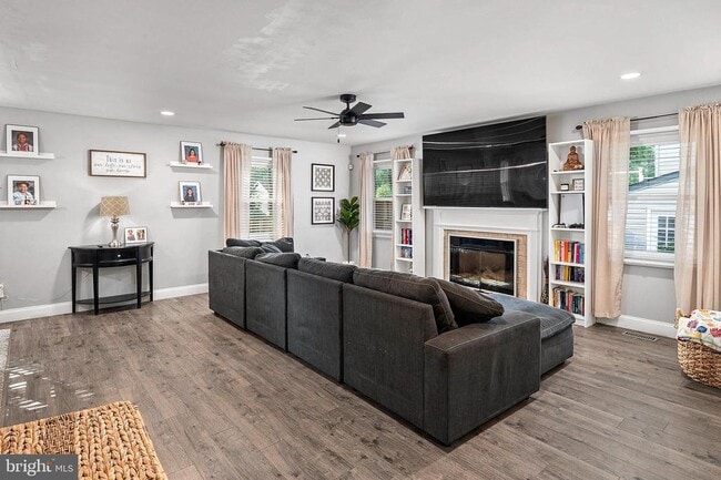 Photo - 3710 Ivy Hill Ln