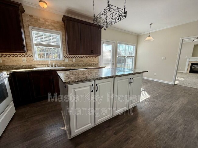 Photo - 2916 Hayward Ct