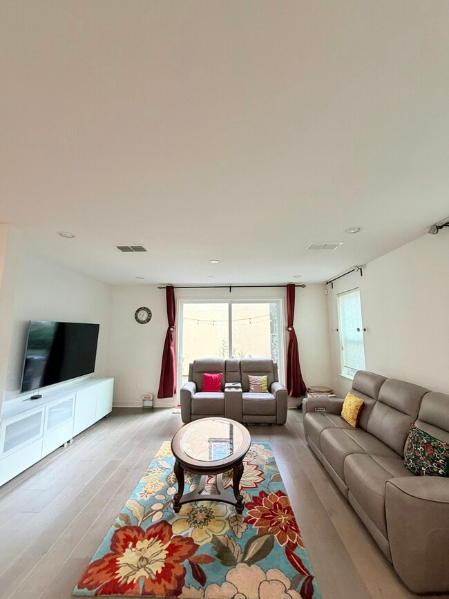 Photo - 3138 Vittoria Loop