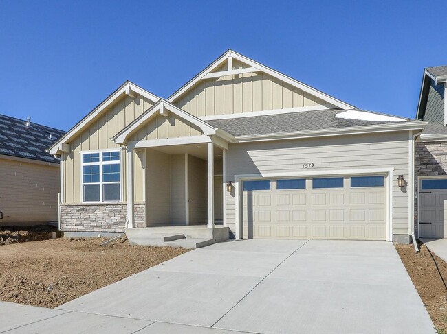 Building Photo - Beautiful 3 Bedroom, 2 Bath Ranch in Berthoud!