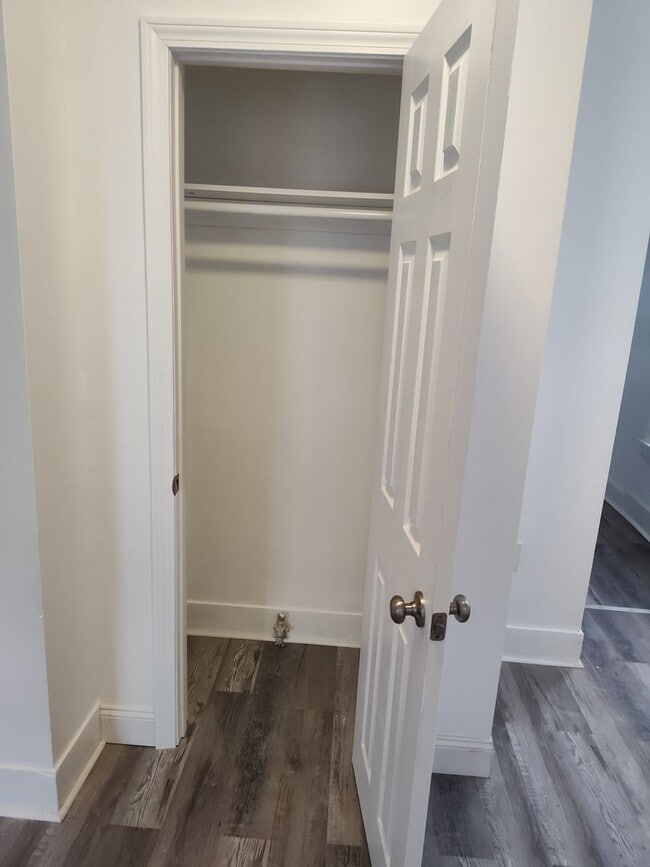 Photo - W. Hancock (282-284) Unidad 4