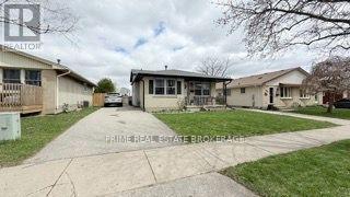 Photo - 102 Patience Crescent