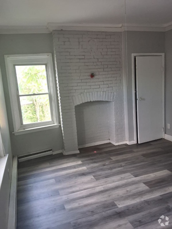 Building Photo - 15 N Hamilton St Rental