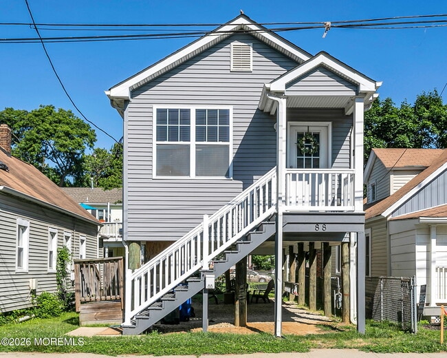 Building Photo - 88 Sea Drift Ave
