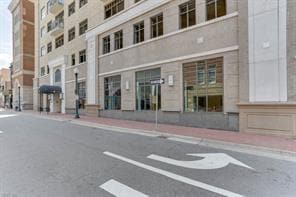 Building Photo - 123 College Pl Rental