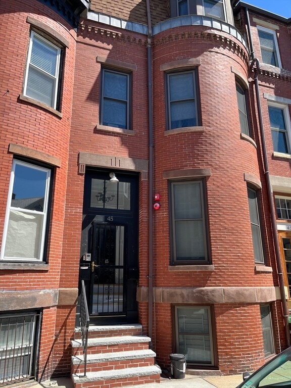 45 Delle Ave Unit 1
