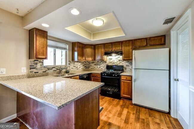 Photo - 53 Doranne Ct Unit 53
