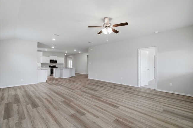Photo - 312 Blanco Dr
