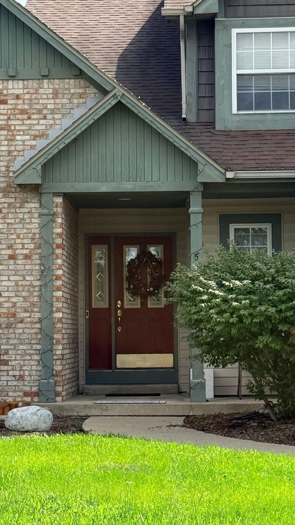 Photo - Spacious 3-Bedroom Home with 3-Car Garage & Large Fenced Backyard!